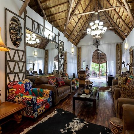Ngoma Zanga Lodge ลิฟวิงสโตน ภายนอก รูปภาพ