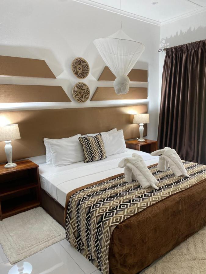 Ngoma Zanga Lodge ลิฟวิงสโตน ภายนอก รูปภาพ